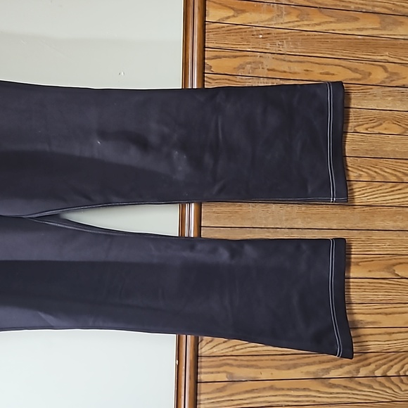 Athleta Fleece Lined Pants M - Picture 3 of 11